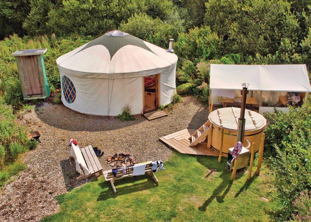 Florence Springs Glamping Gumfreston Exterior foto